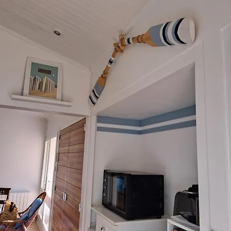 Charmante Maison 3 Chambres - 6 Personnes - Proche Plage - Fr-1-323-252