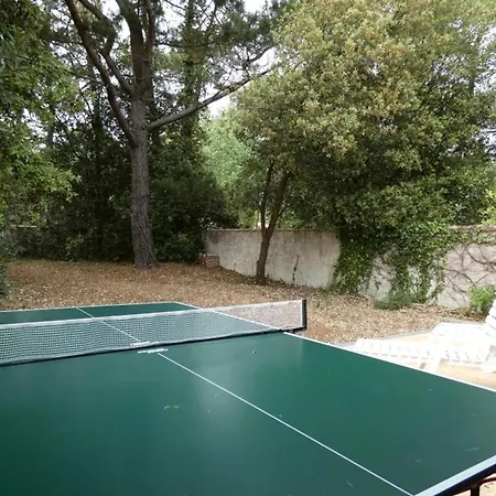Maison De Vacances 3 Chambres Proche Plage Avec Terrasse Et Jardin A Saint Jean De Monts - Fr-1-323-252 Holiday home