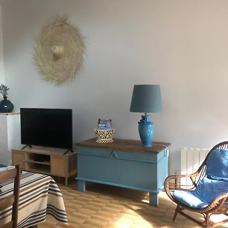 Charmante Maison 3 Chambres - 6 Personnes - Proche Plage - Fr-1-323-252 Casa de Férias *