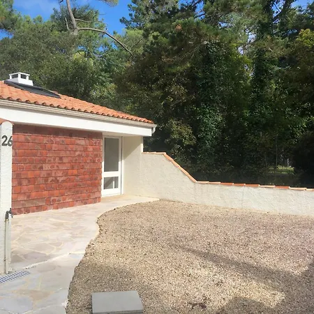 Casa de Férias Charmante Maison 3 Chambres - 6 Personnes - Proche Plage - Fr-1-323-252 *